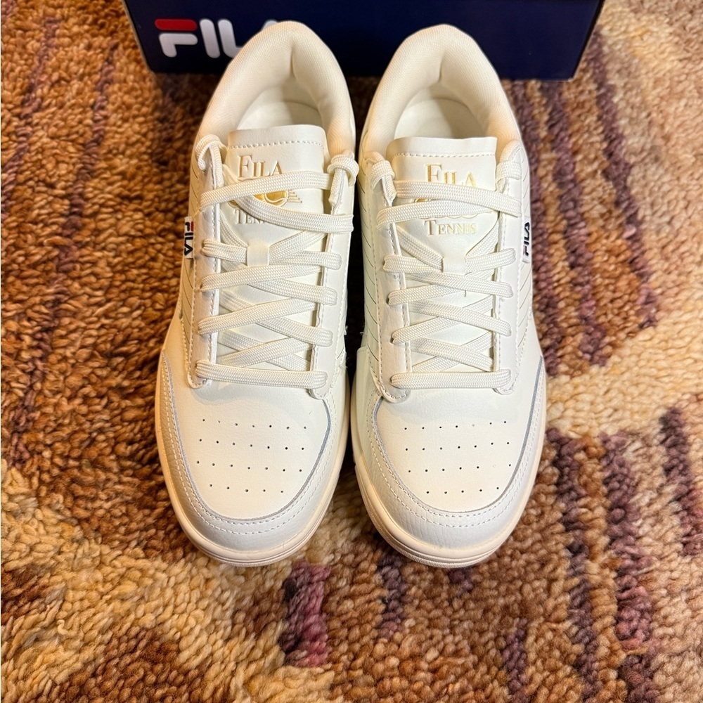 FILA Tennis 88 Sneakers